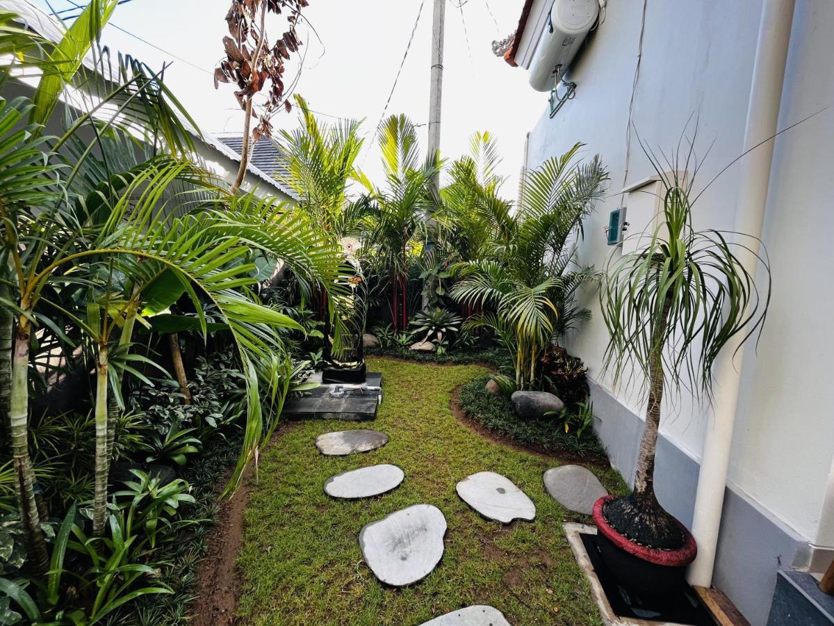 Cecillia Guesthouse Canggu Esterno foto